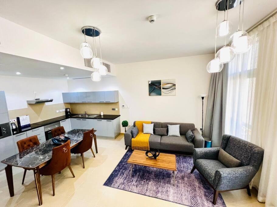 One Bedroom Apartment Muscatbay מראה חיצוני תמונה